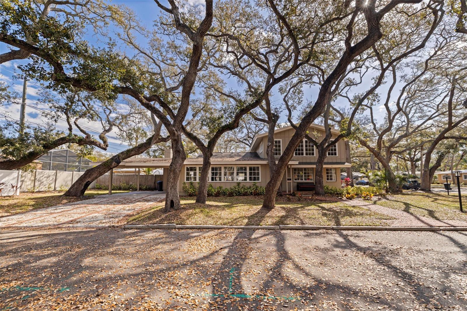 Details for 2901 Pelham Road N, ST PETERSBURG, FL 33710