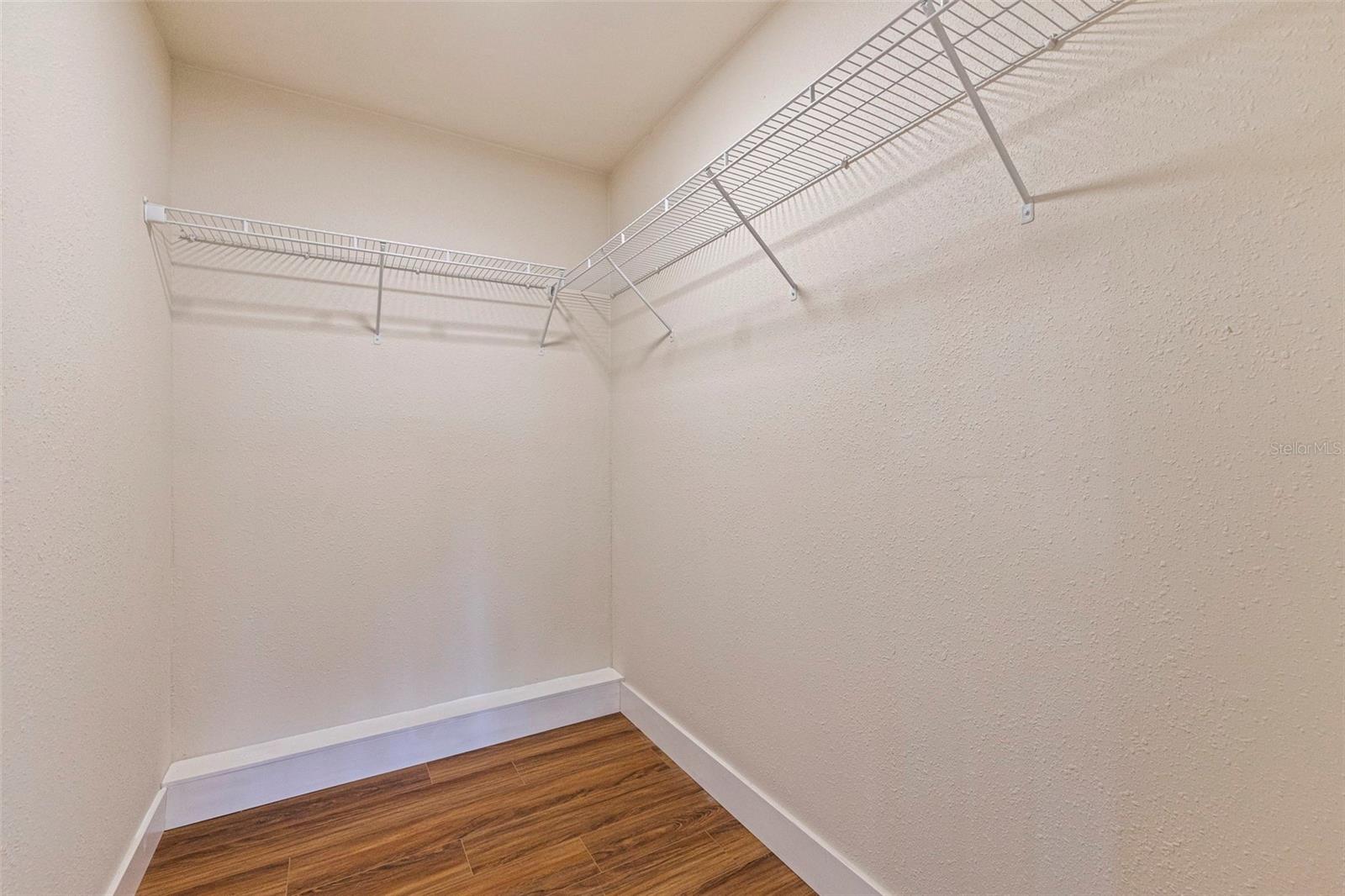 Listing photo id 28 for 2901 Pelham Road N