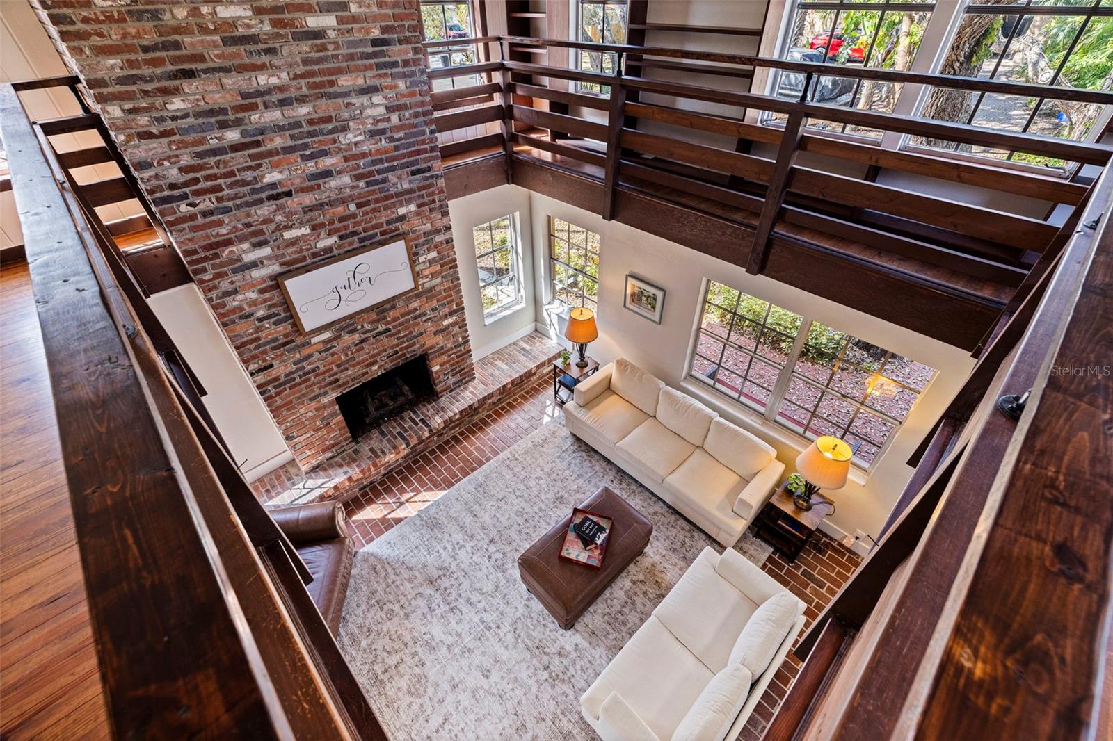 Listing photo id 3 for 2901 Pelham Road N