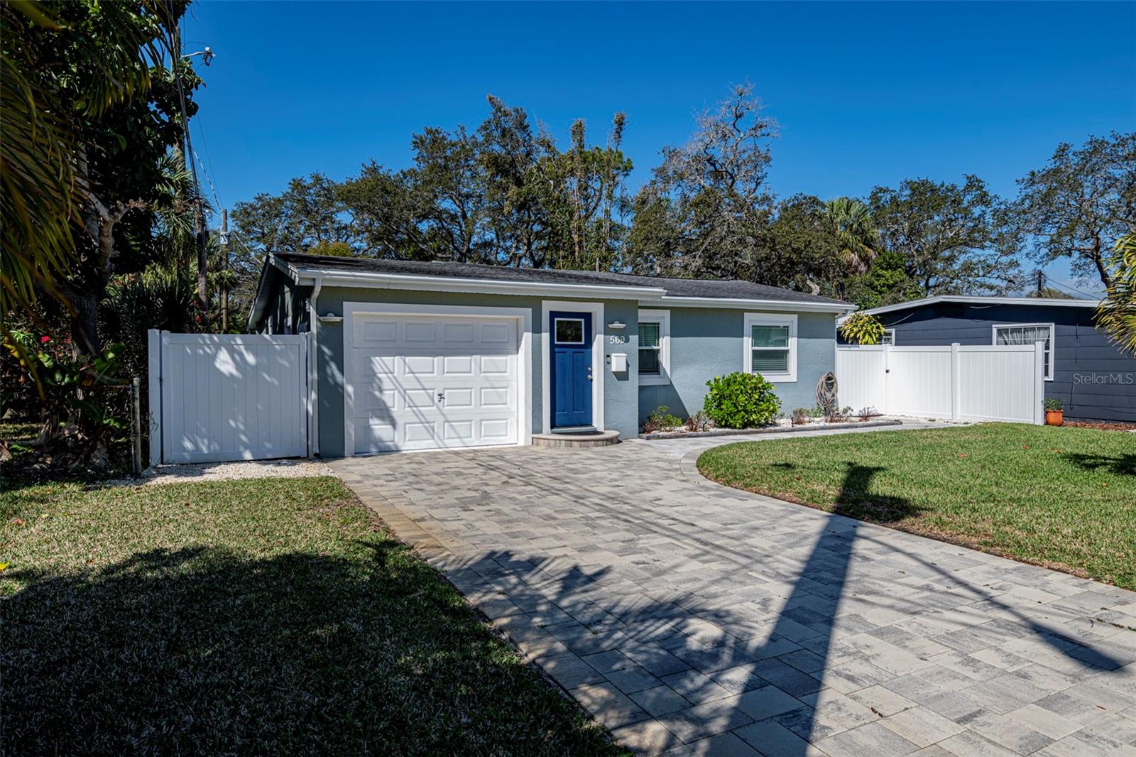 Image 30 of 32 For 569 Bamboo Drive S