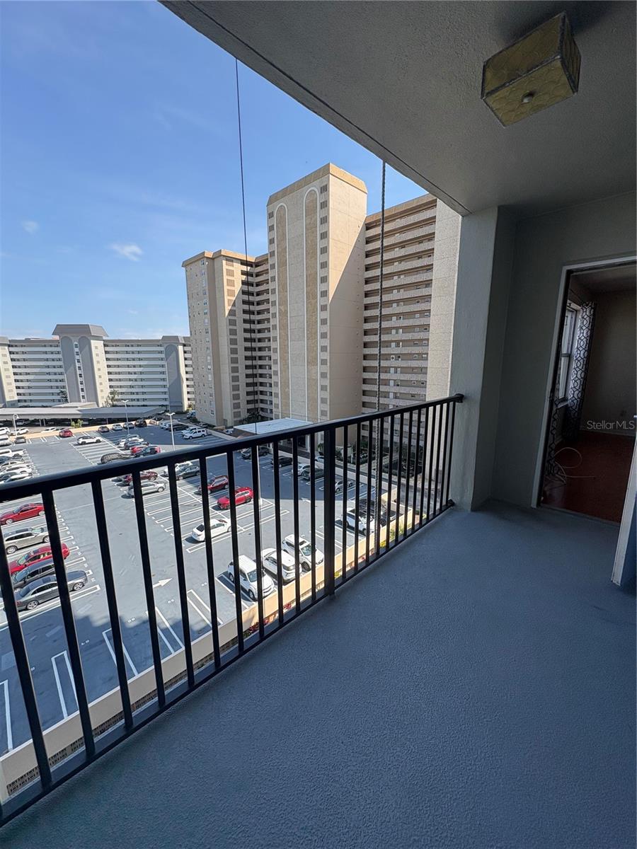 Image 10 of 47 For 5220 Brittany Drive S 803