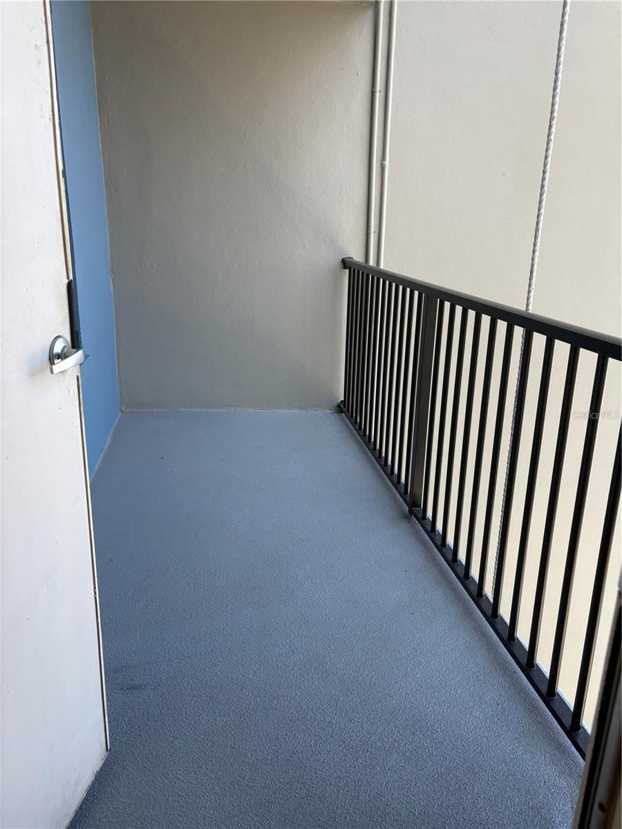 Image 11 of 47 For 5220 Brittany Drive S 803