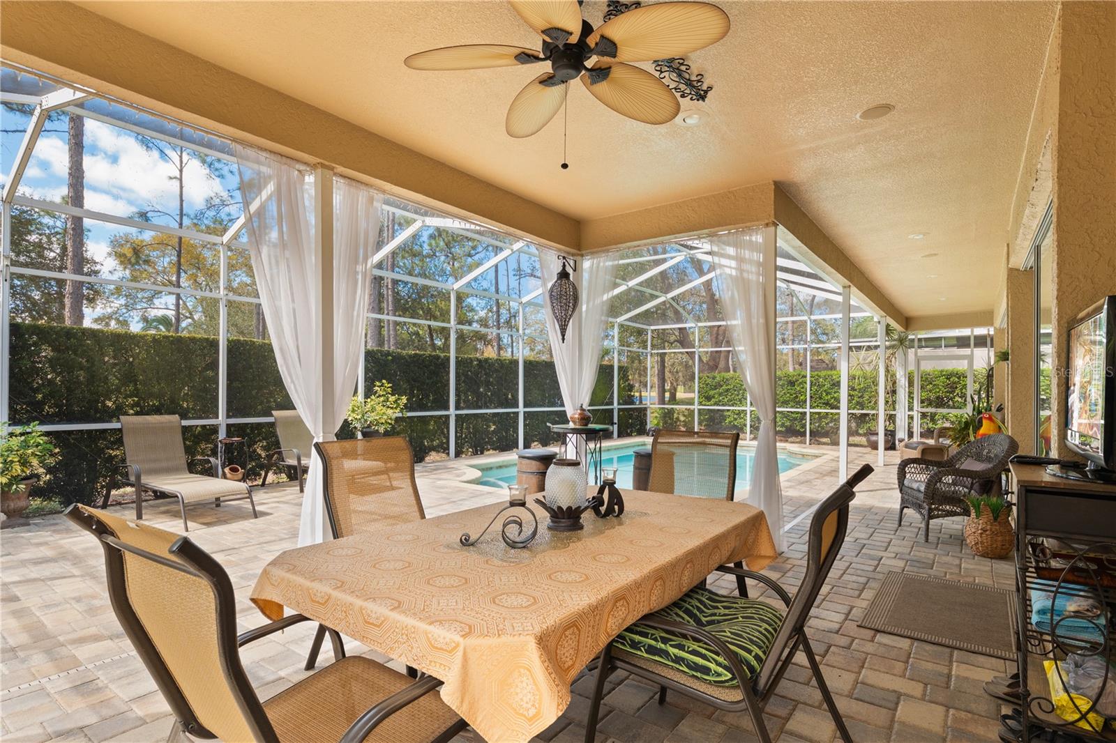 Image 22 of 62 For 4202 Rotherham Court