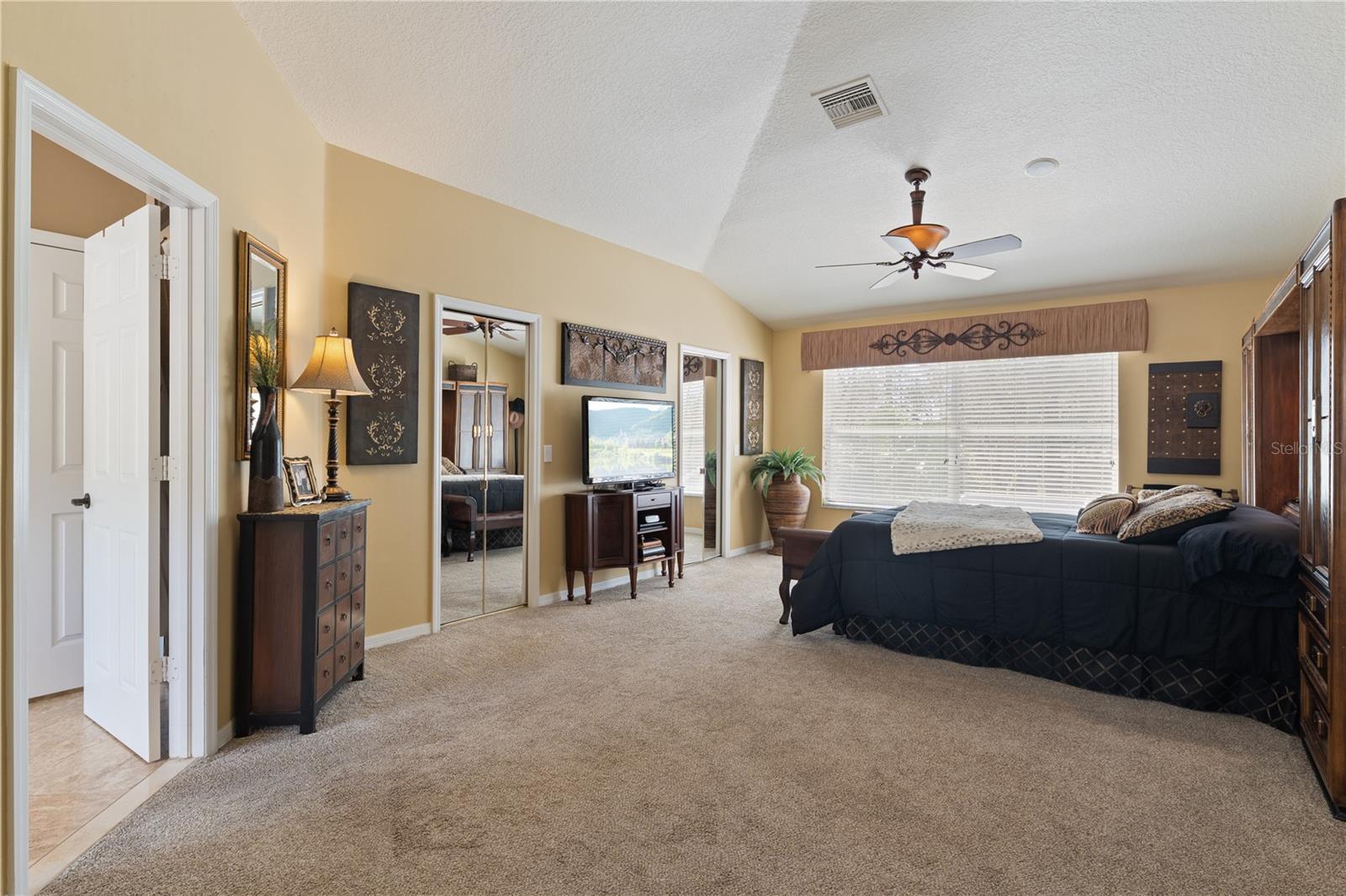 Image 31 of 62 For 4202 Rotherham Court