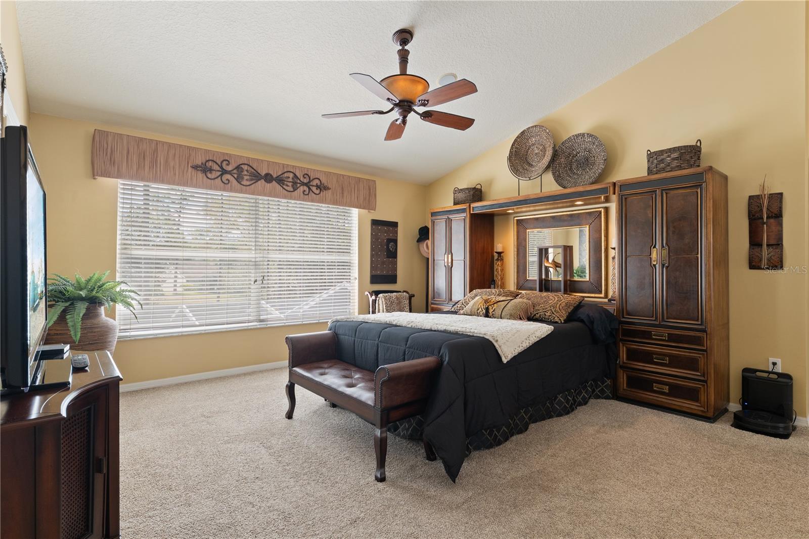 Image 32 of 62 For 4202 Rotherham Court