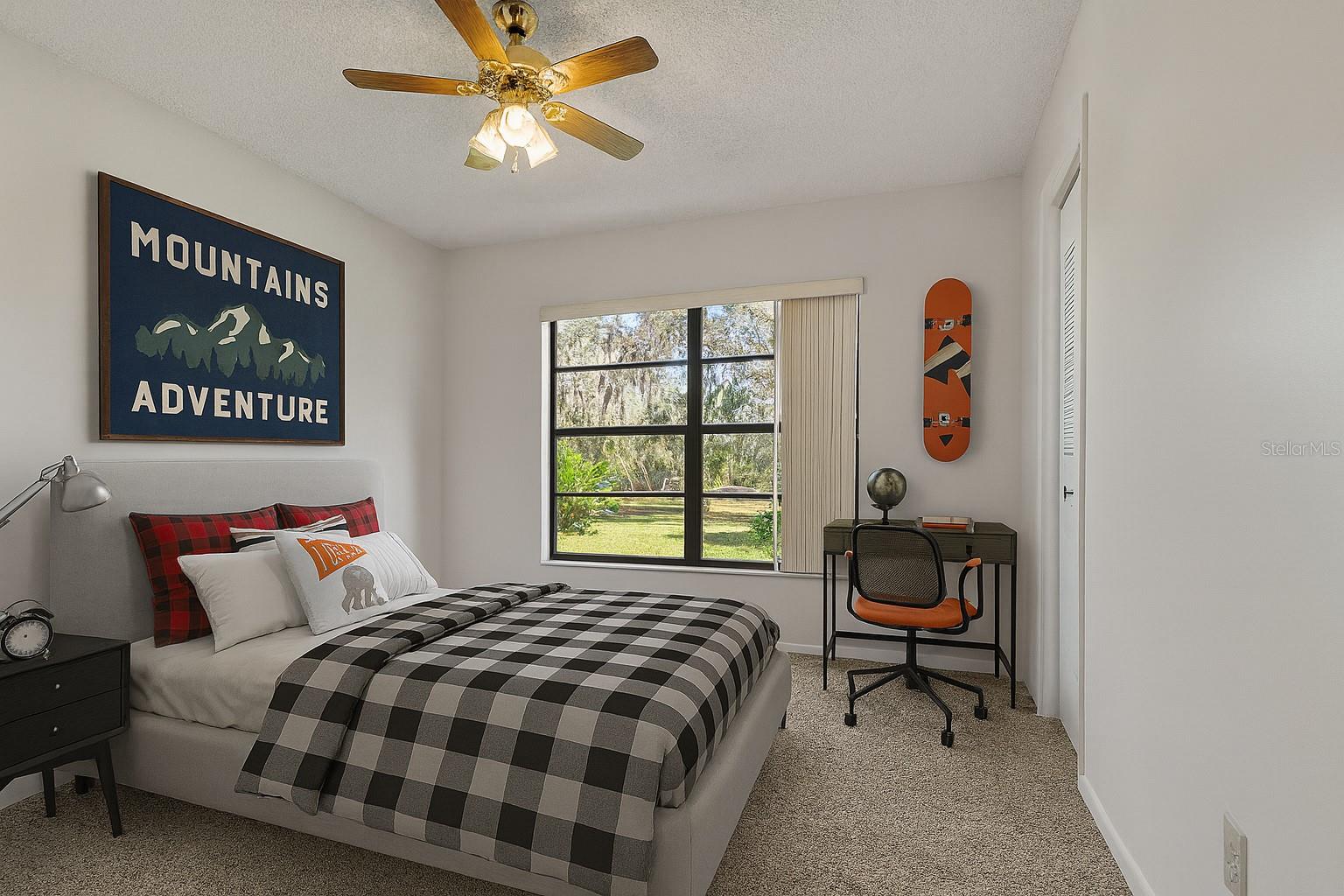 Listing photo id 19 for 10206 Lakeview Drive