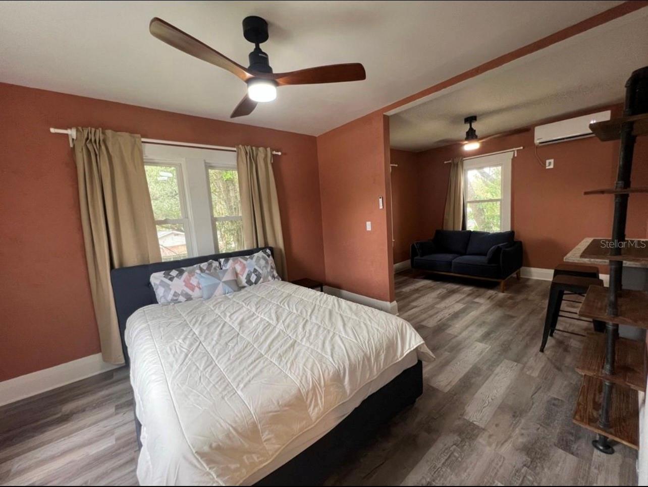 Listing photo id 4 for 115 Plymouth Street B