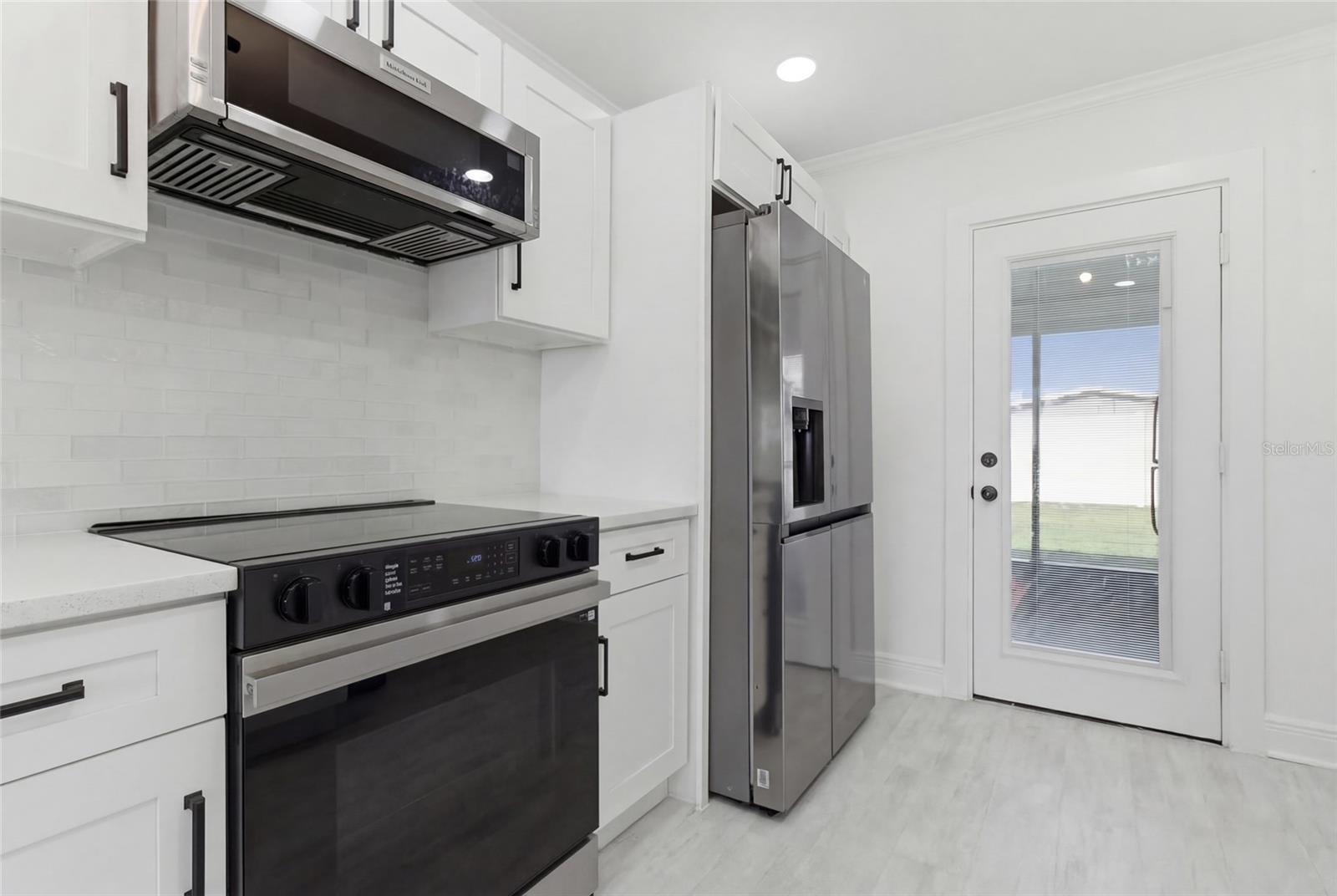 Image 13 of 29 For 4930 Eldorado Drive