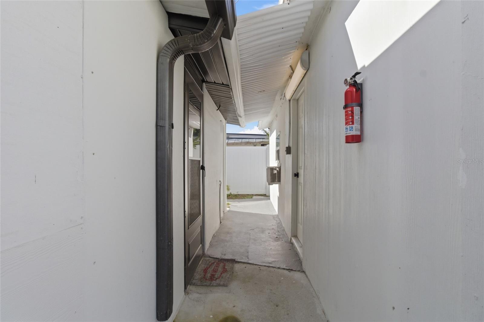 Image 28 of 29 For 4930 Eldorado Drive