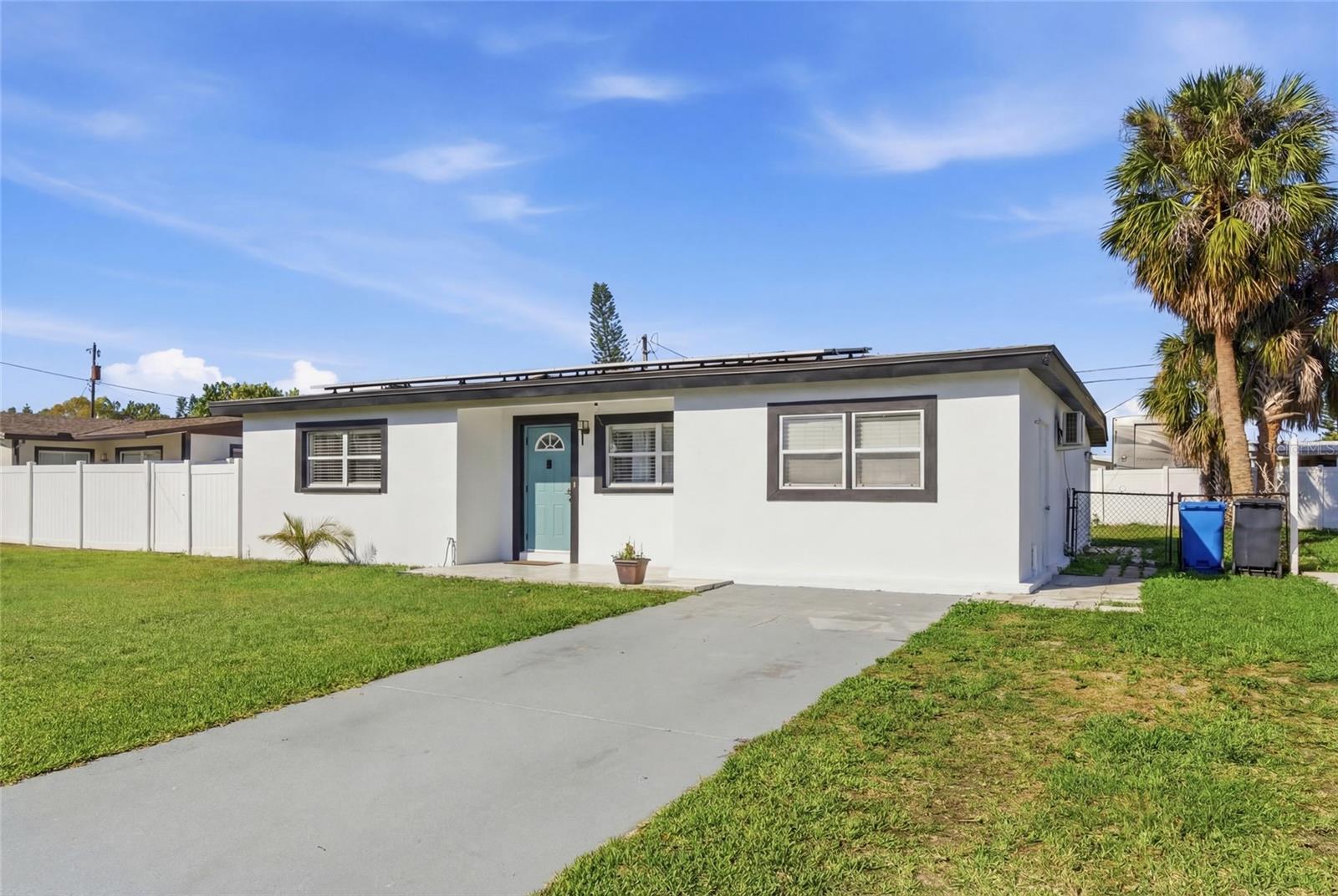 Image 4 of 29 For 4930 Eldorado Drive