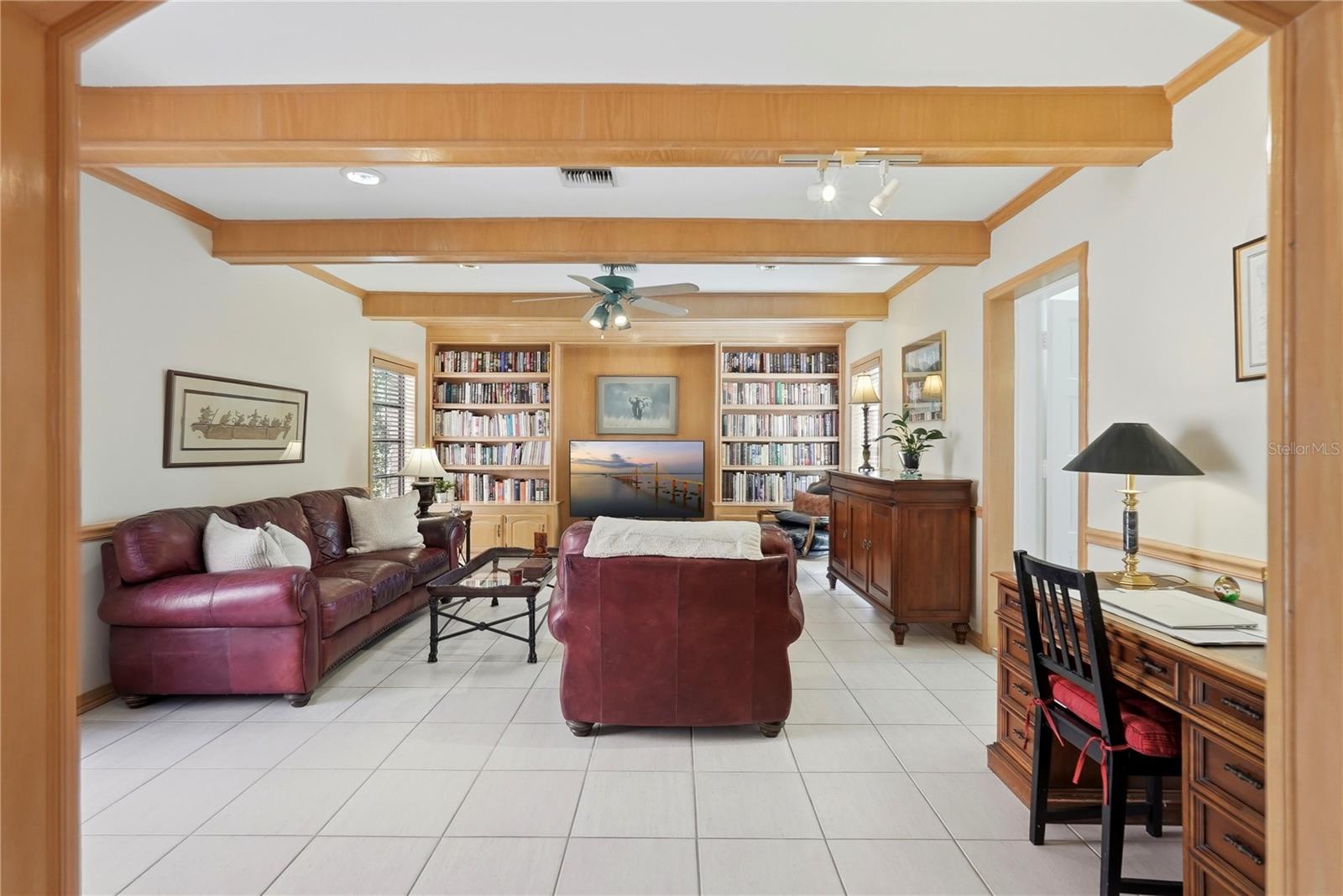 Image 13 of 39 For 100 72nd Street S