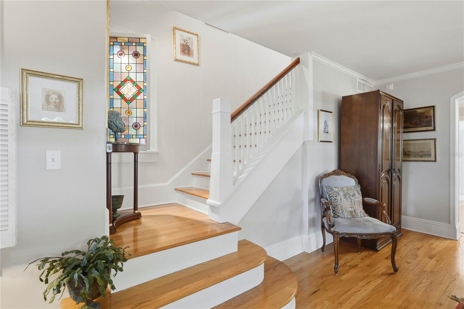 Image 15 of 39 For 100 72nd Street S