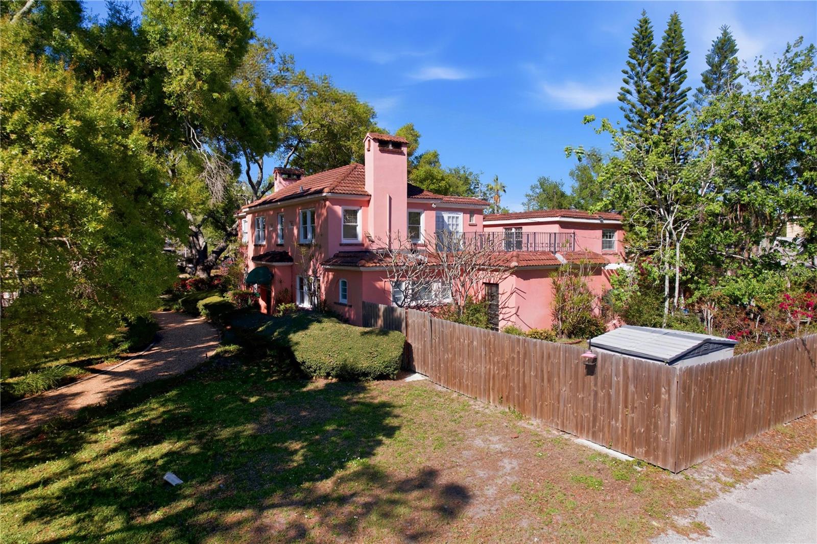 Image 37 of 39 For 100 72nd Street S