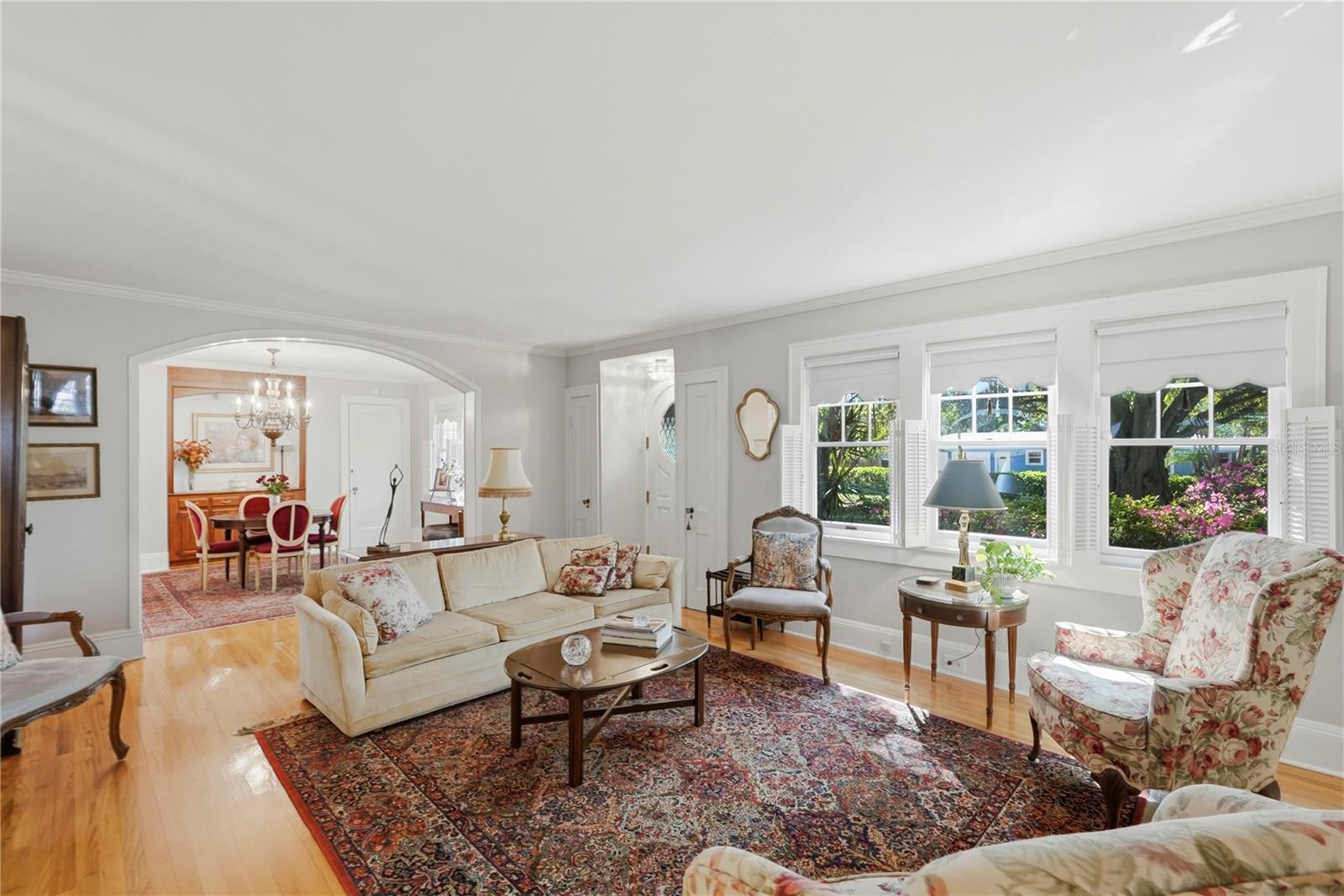 Image 7 of 39 For 100 72nd Street S