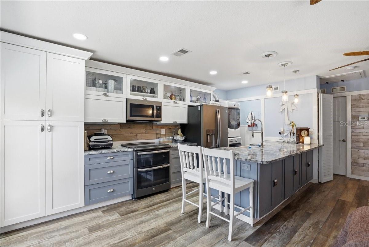 Image 6 of 20 For 8931 Blind Pass Road 360