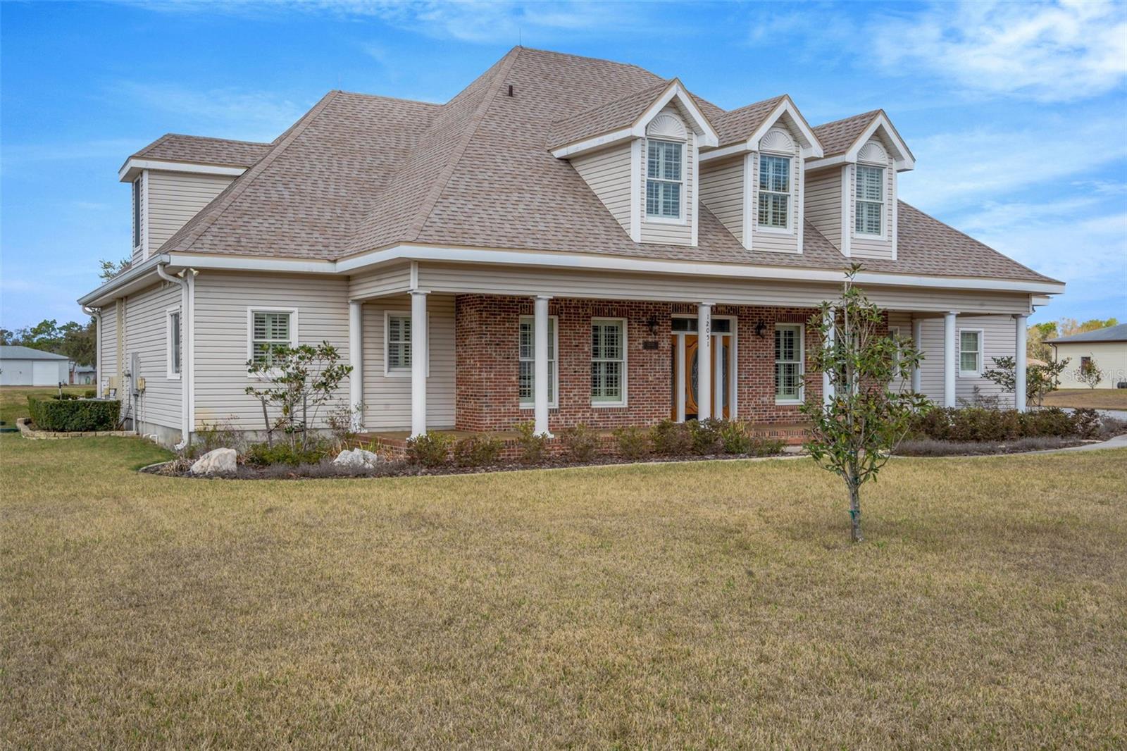 Listing photo id 2 for 12051 Driver Lane