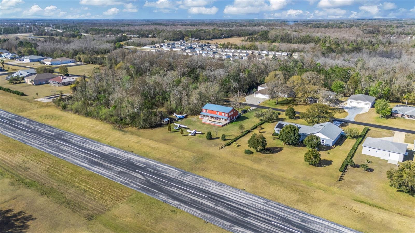 Listing photo id 57 for 12051 Driver Lane