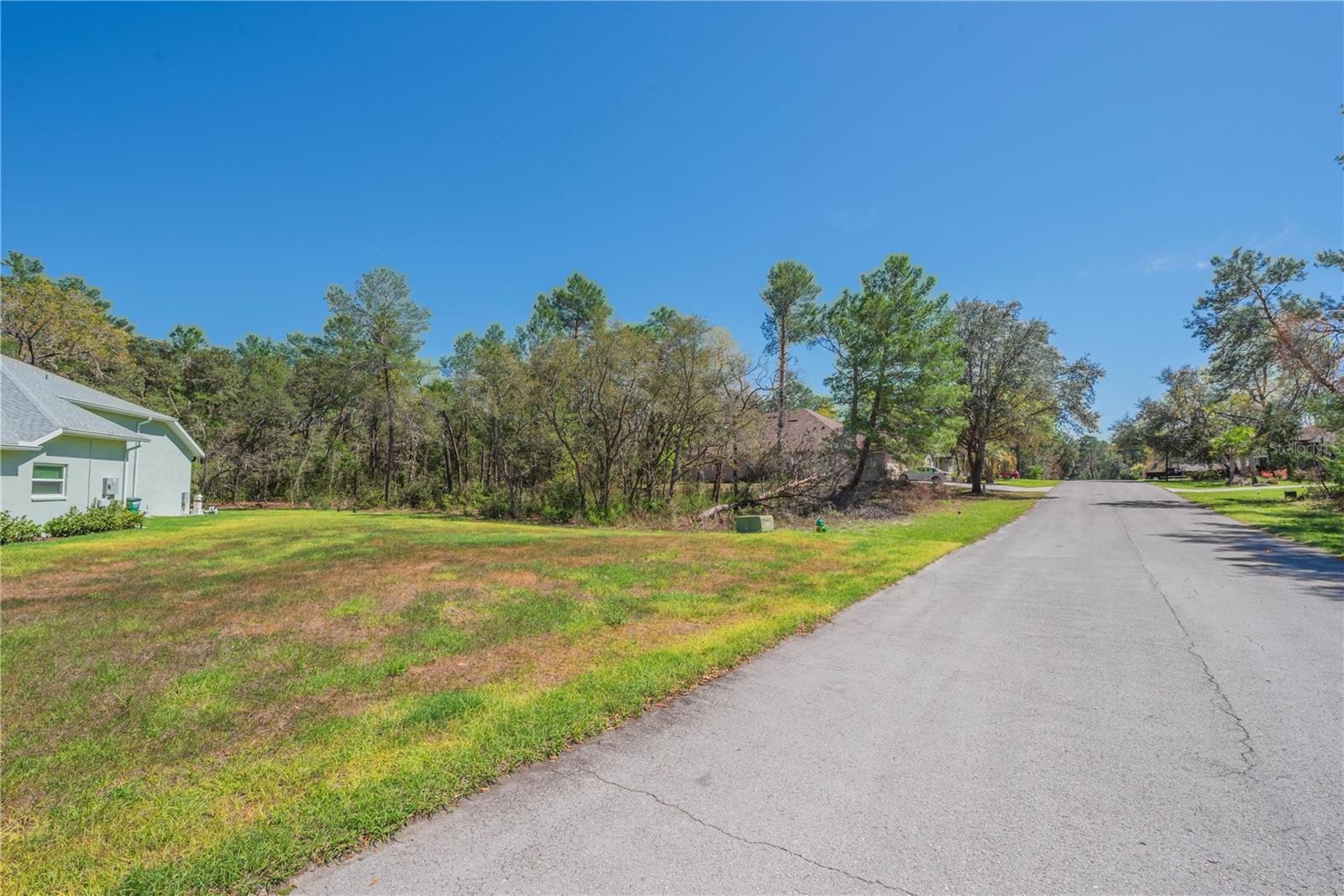 Image 12 of 13 For 16 Iberis Court