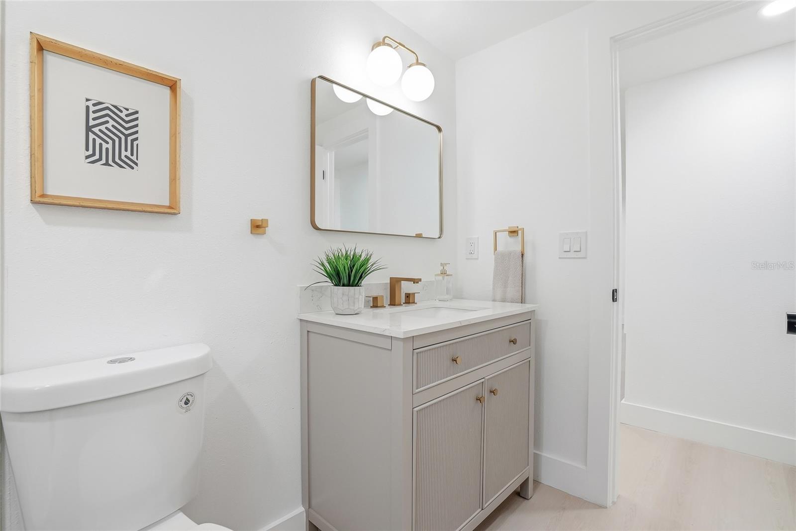 Image 23 of 39 For 16133 Sandcrest Way