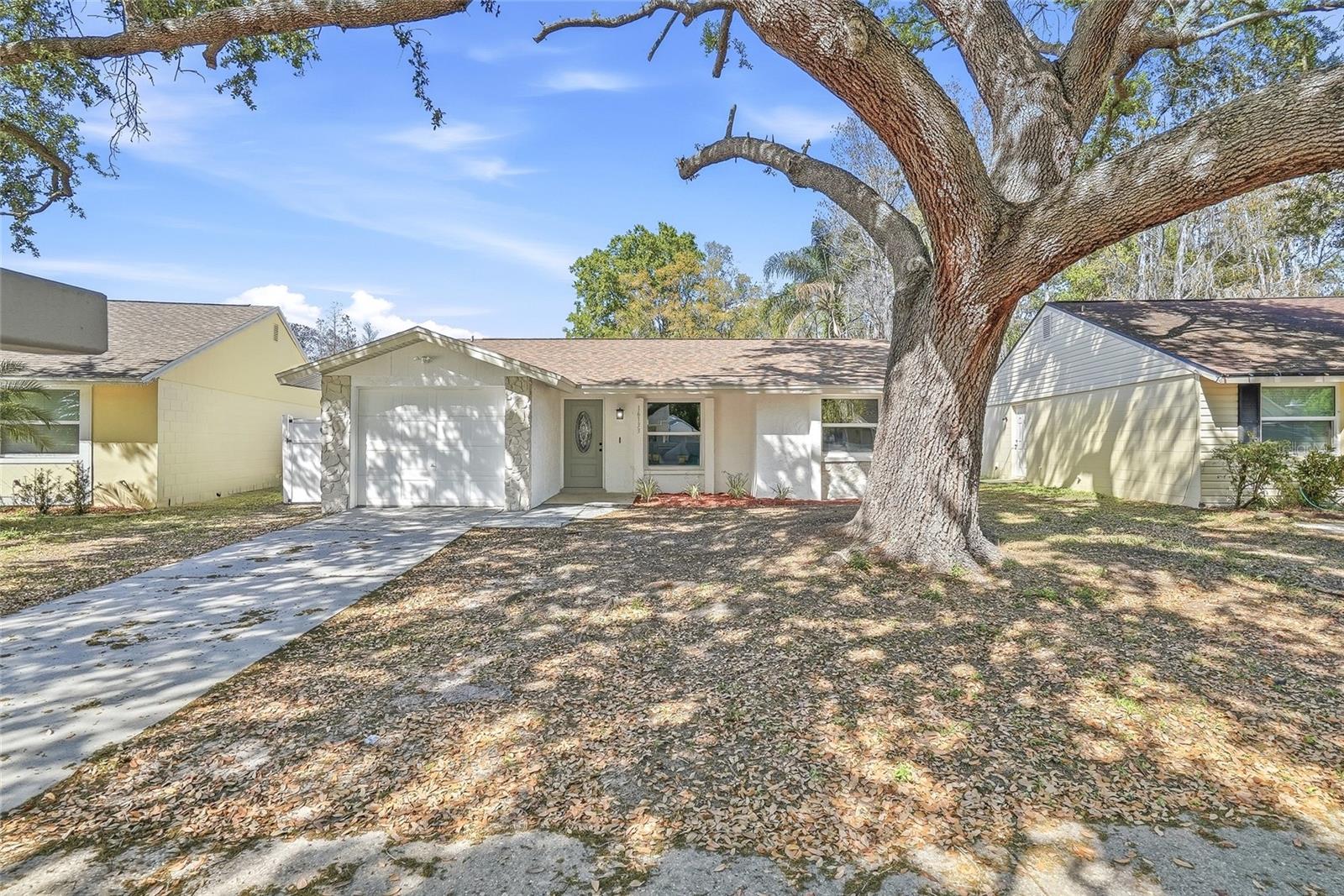 Image 37 of 39 For 16133 Sandcrest Way