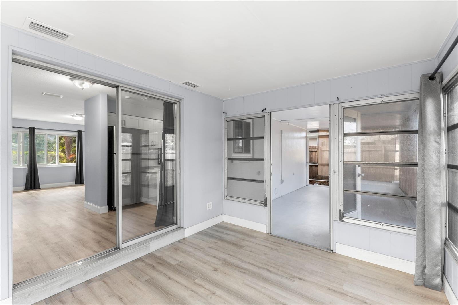 Image 22 of 30 For 1712 Carlisle Street