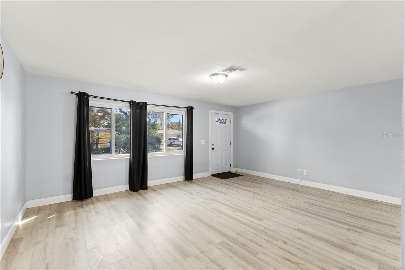 Image 9 of 30 For 1712 Carlisle Street