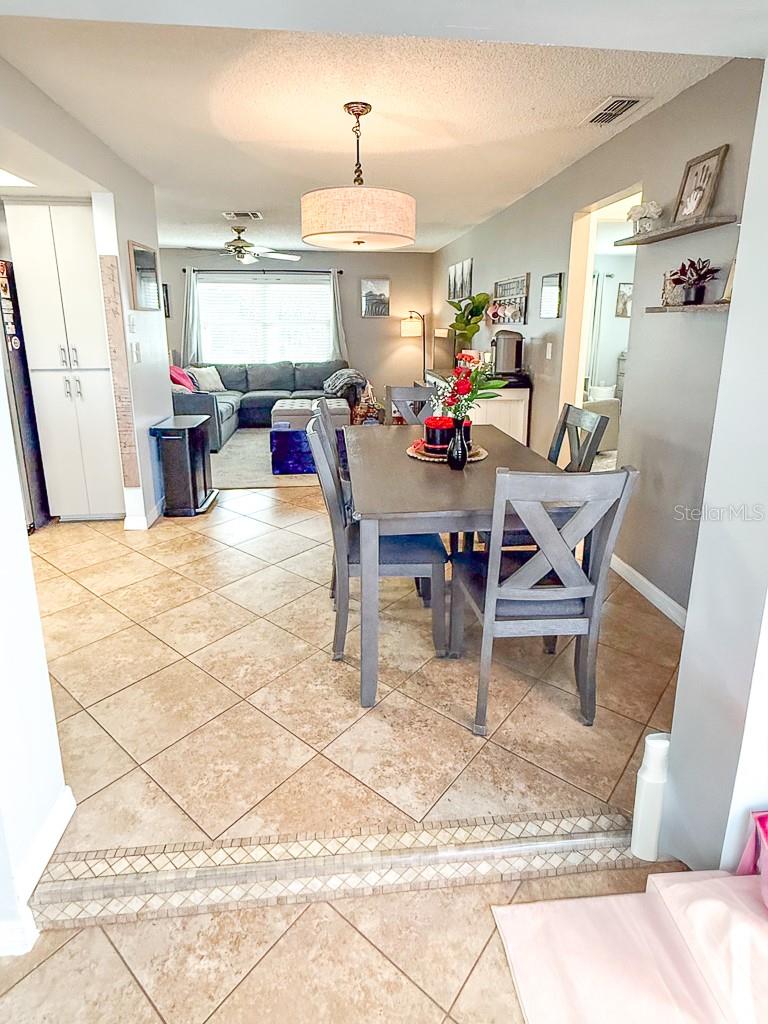 Image 18 of 39 For 3127 Dole Street