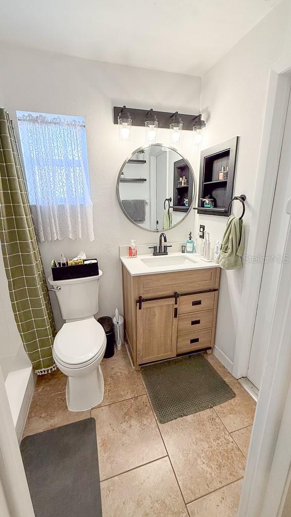 Image 23 of 39 For 3127 Dole Street