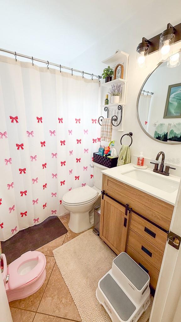 Image 29 of 39 For 3127 Dole Street