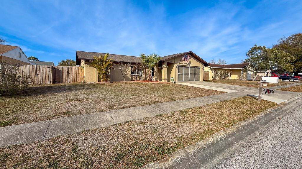 Image 3 of 39 For 3127 Dole Street