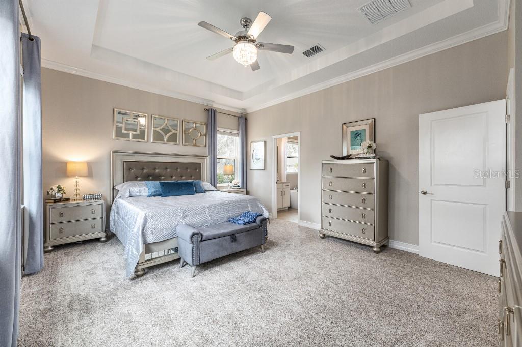 Image 25 of 47 For 928 42nd Street