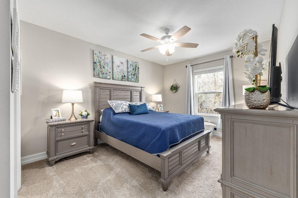 Image 37 of 47 For 928 42nd Street