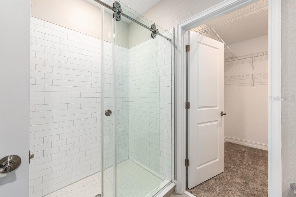 Image 40 of 47 For 928 42nd Street