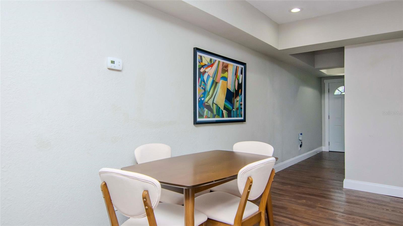 Image 13 of 78 For 213 Warren Avenue