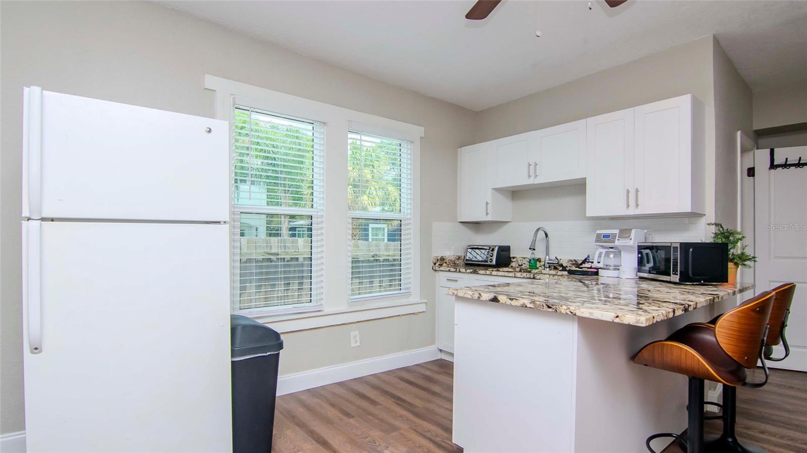 Image 25 of 78 For 213 Warren Avenue