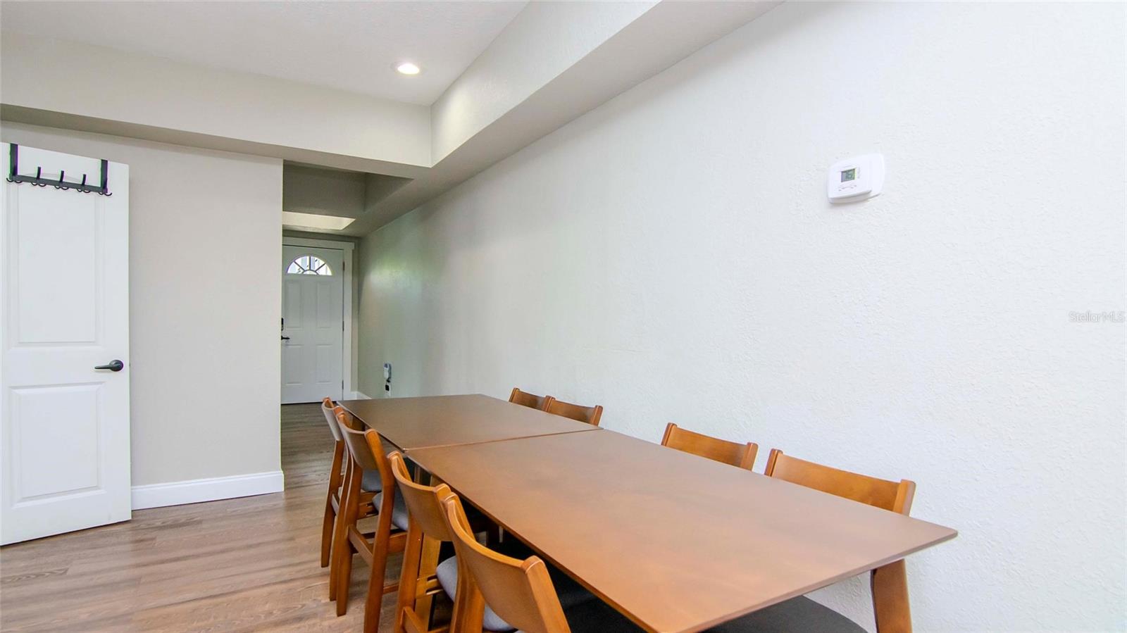 Image 29 of 78 For 213 Warren Avenue