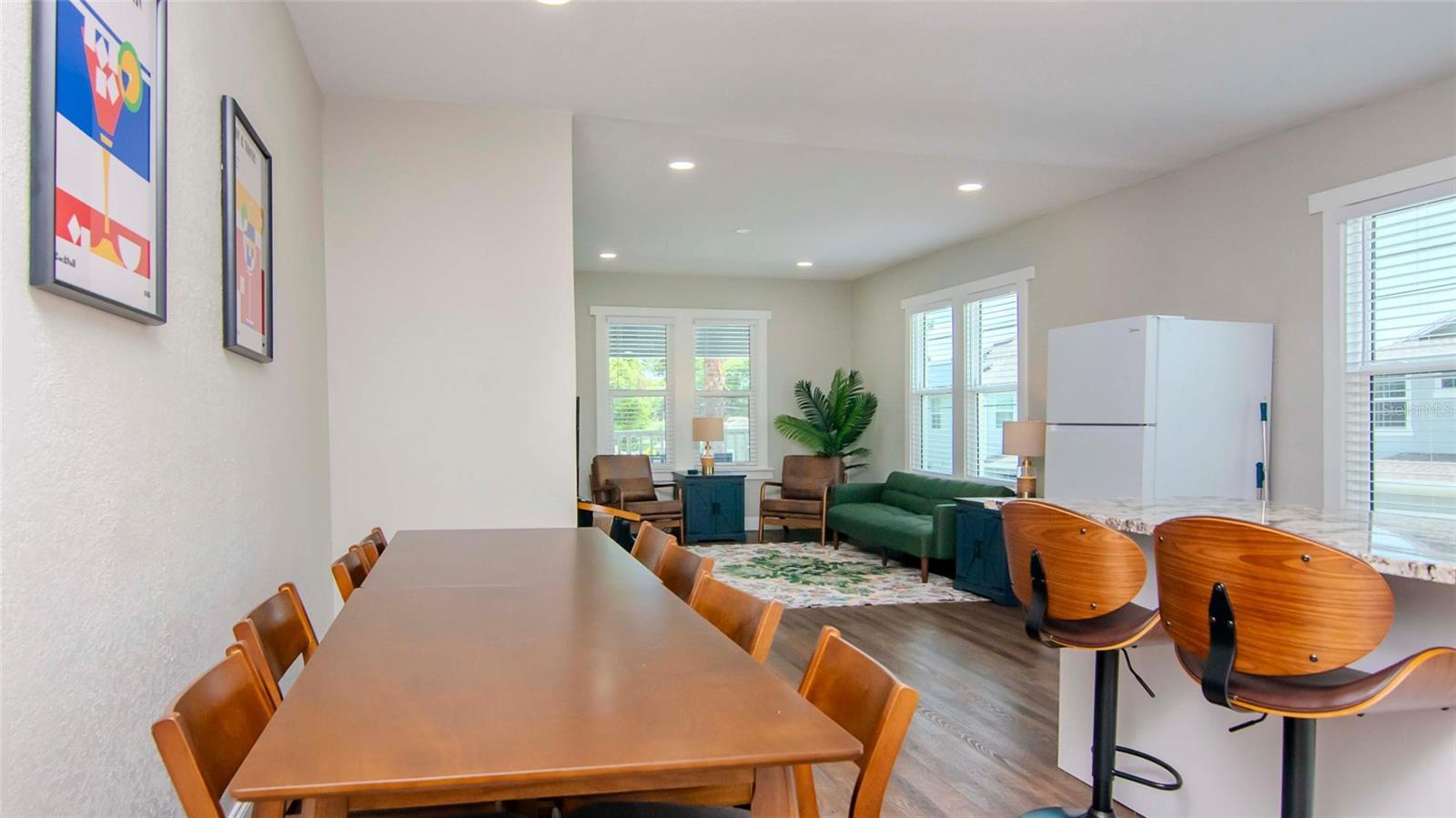 Image 61 of 78 For 213 Warren Avenue