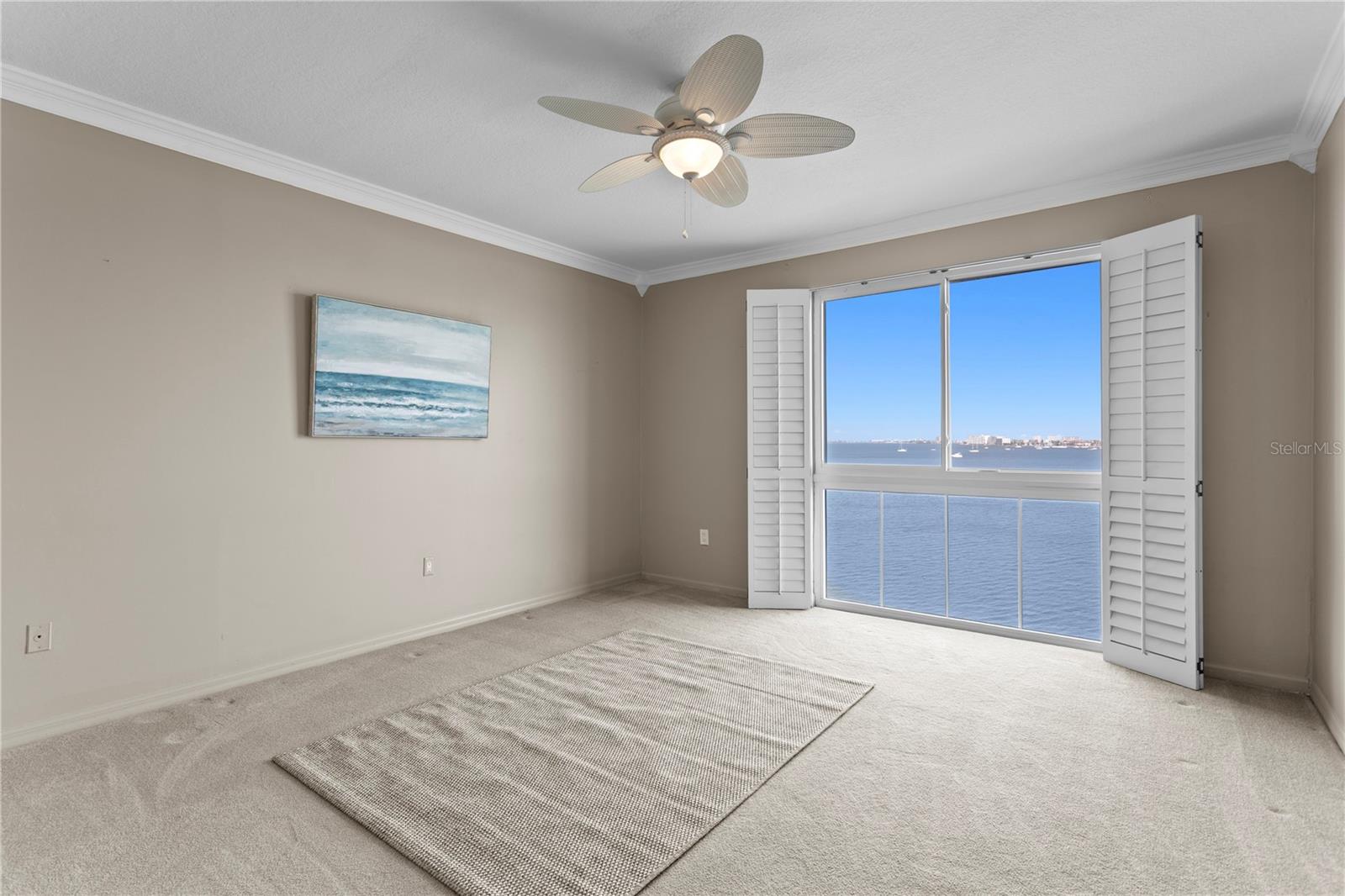 Image 23 of 54 For 4717 Dolphin Cay Lane S 507