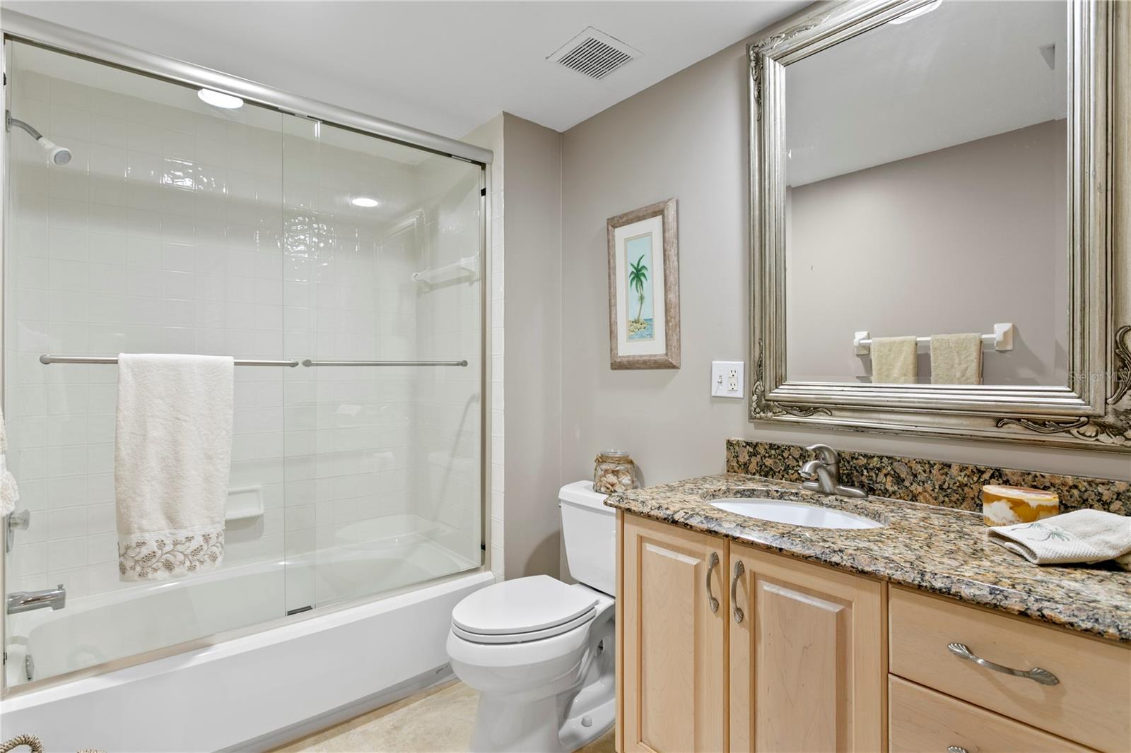 Image 33 of 54 For 4717 Dolphin Cay Lane S 507