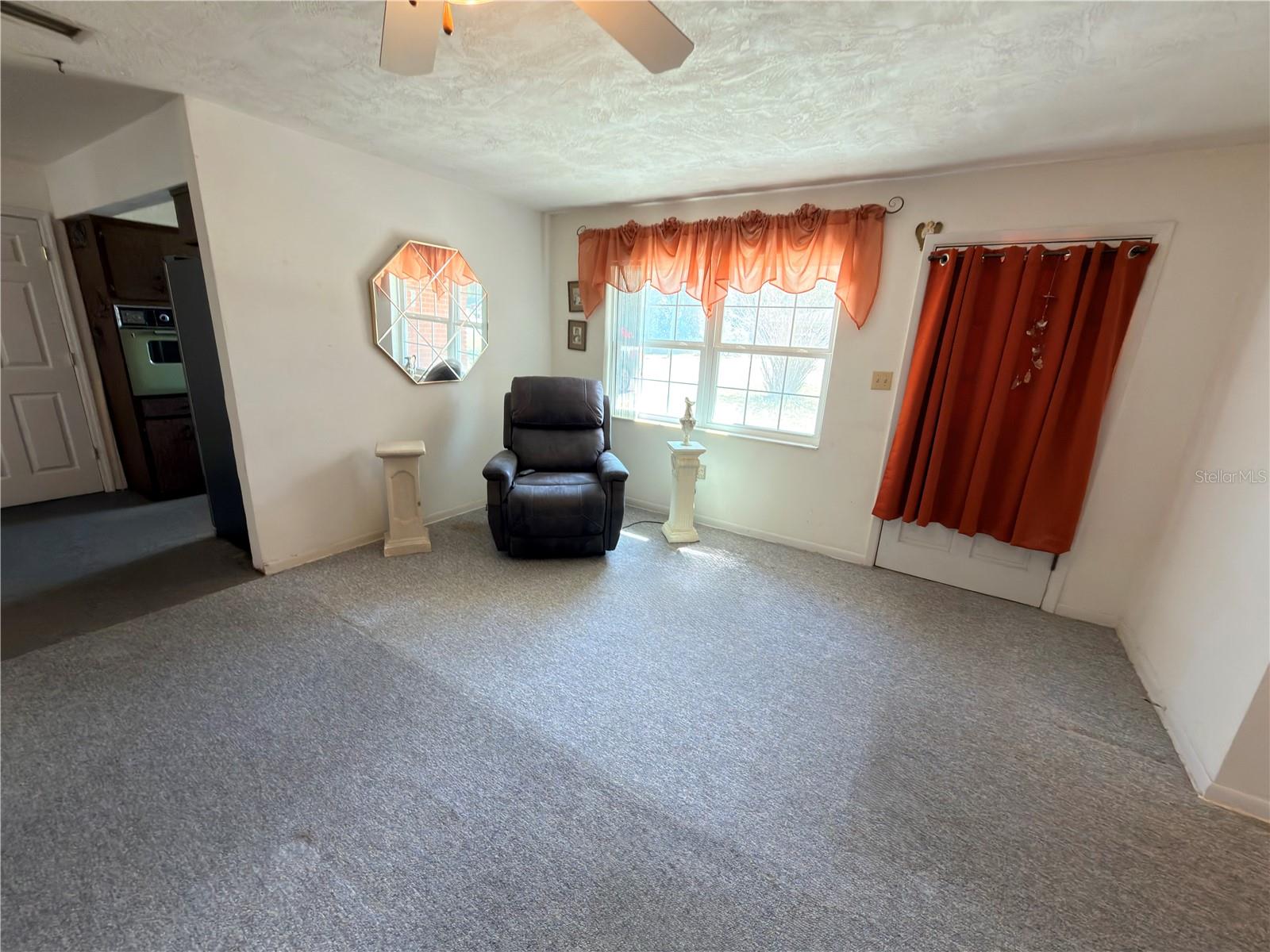 Image 15 of 23 For 6135 Oneida Street