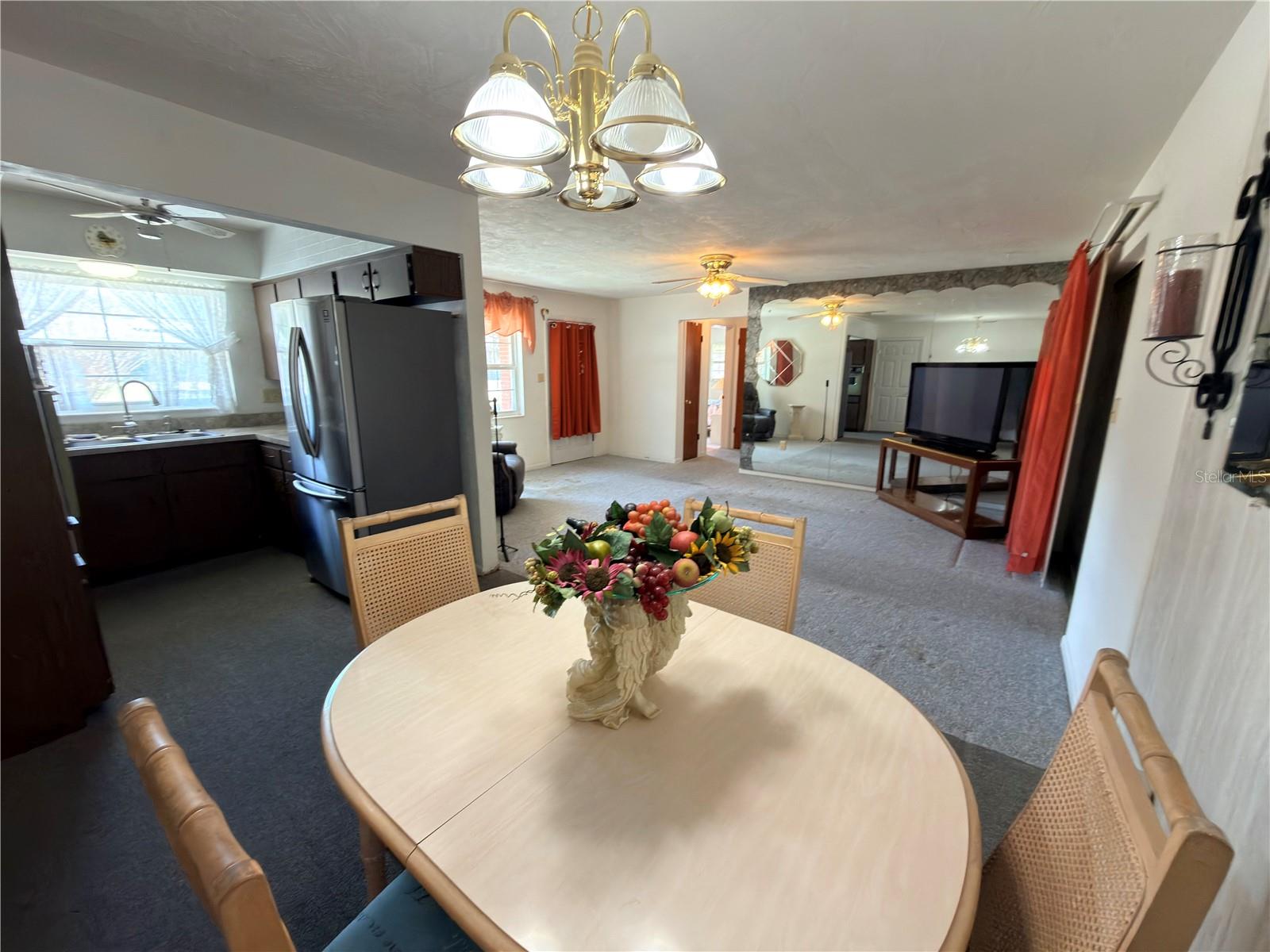 Image 9 of 23 For 6135 Oneida Street