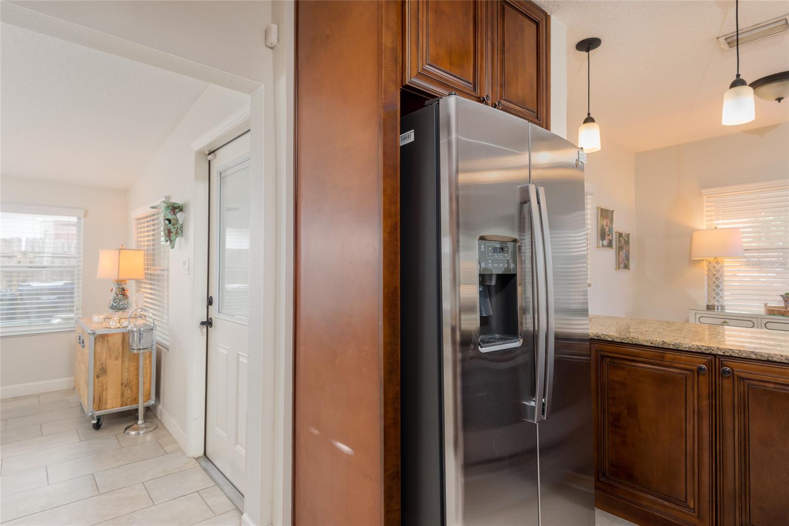 Image 12 of 27 For 2407 Harold Avenue