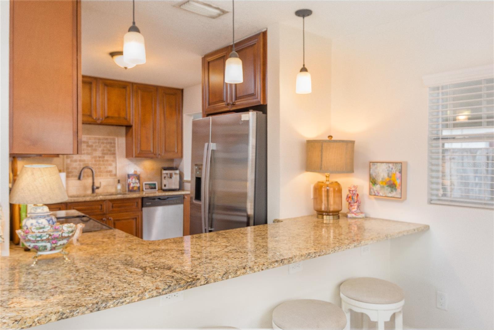 Image 9 of 27 For 2407 Harold Avenue