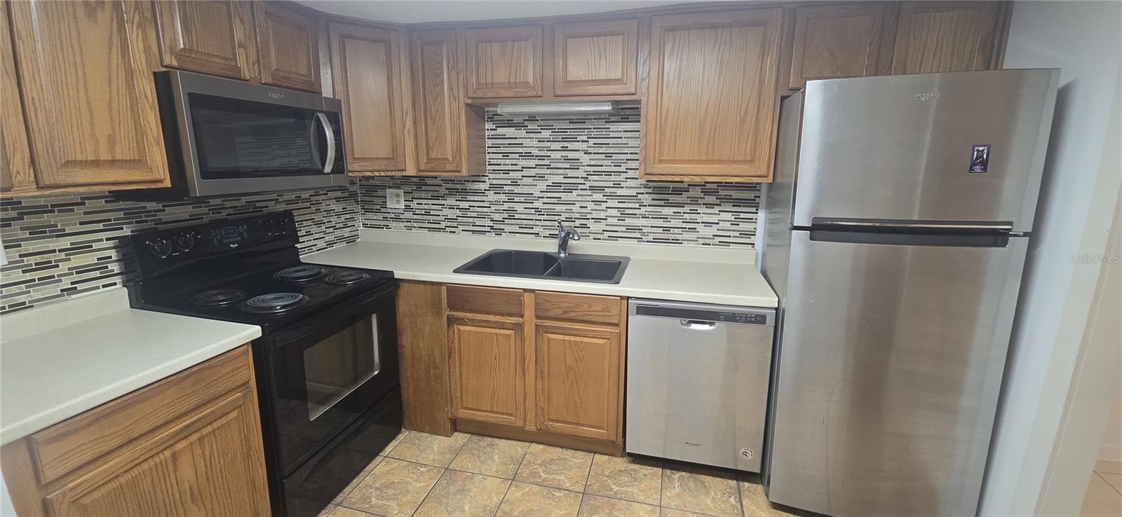 Image 3 of 8 For 7627 Dolonita Drive 7627