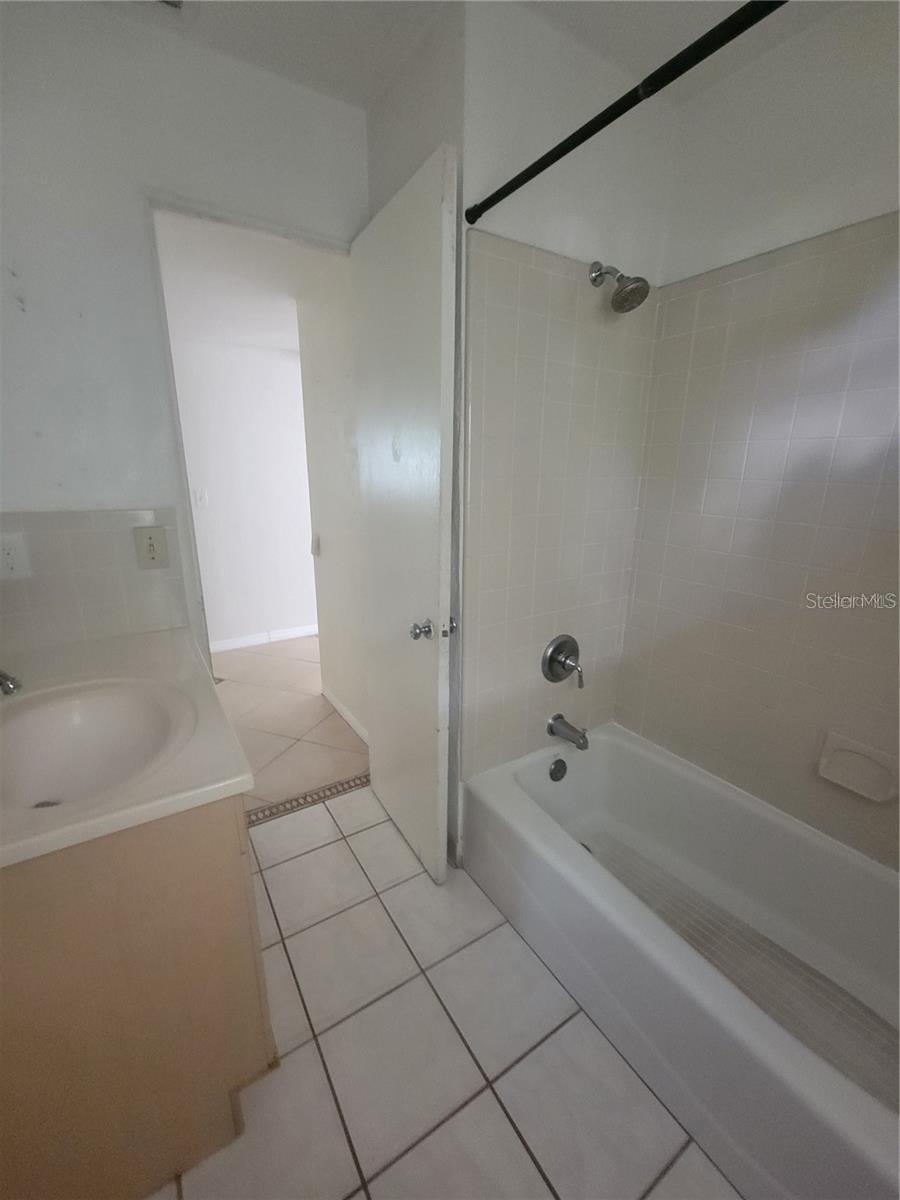 Image 11 of 31 For 5230 11th Avenue S