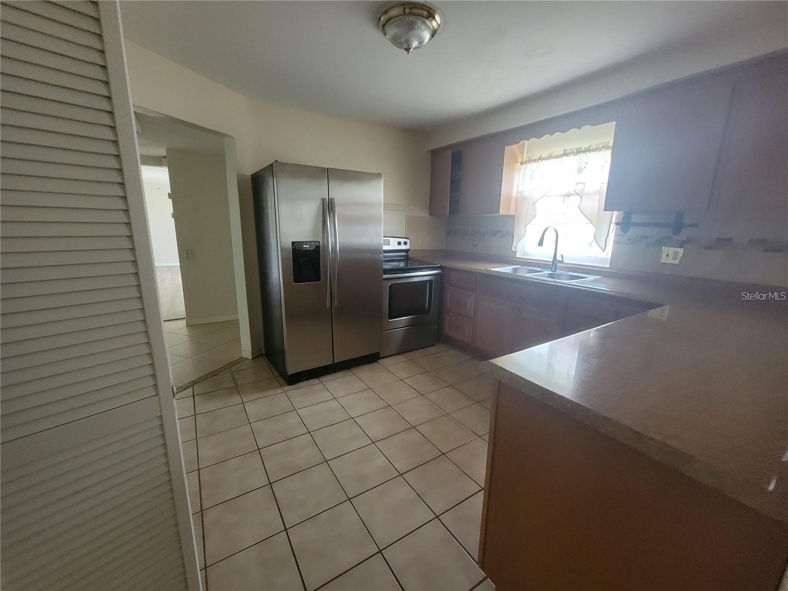 Image 17 of 31 For 5230 11th Avenue S