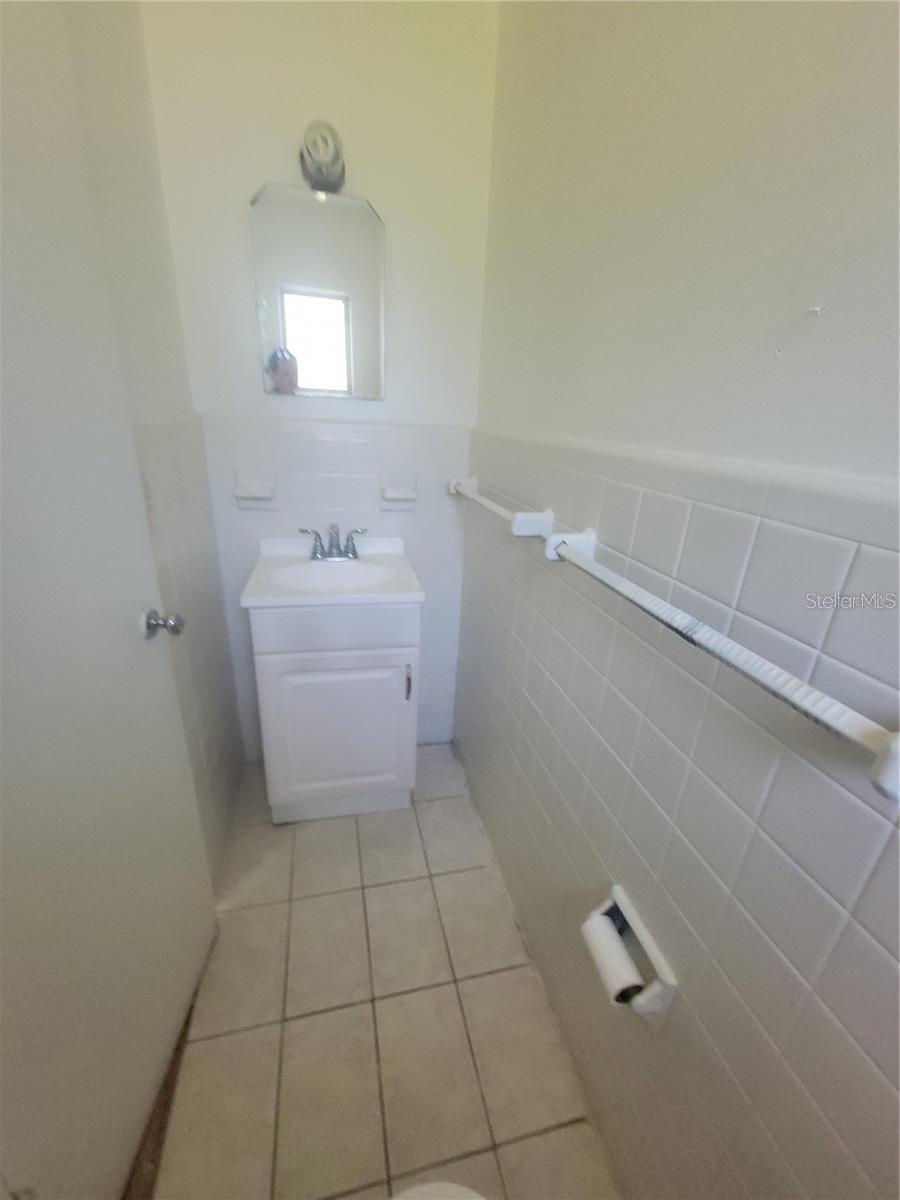 Image 7 of 31 For 5230 11th Avenue S