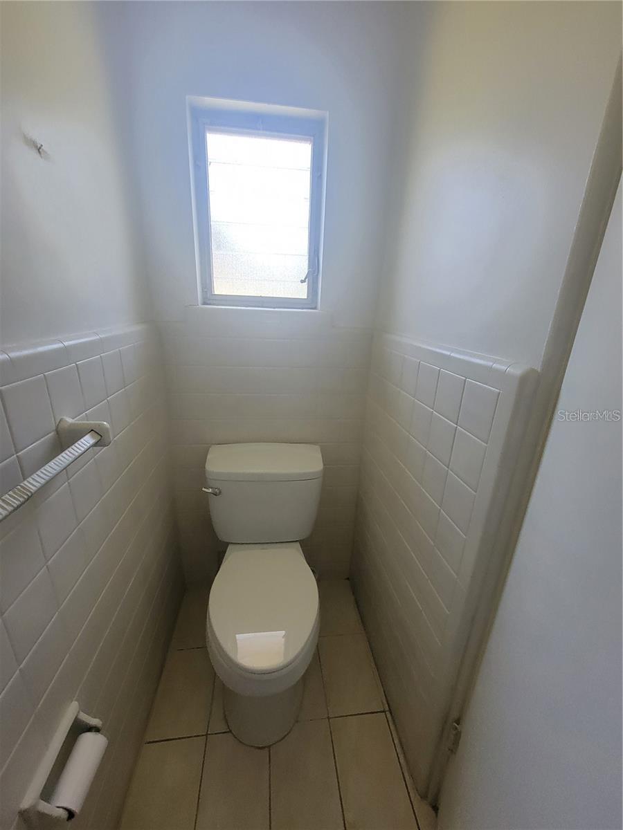 Image 8 of 31 For 5230 11th Avenue S