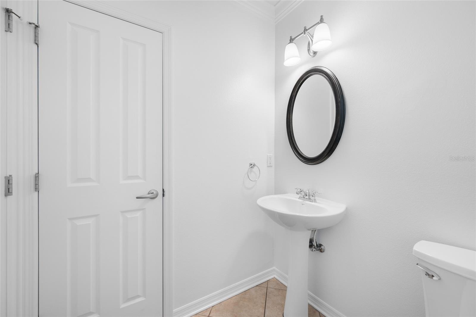 Image 24 of 52 For 11560 Fountainhead Drive