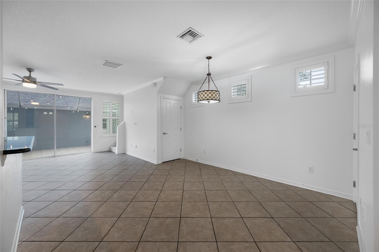 Image 25 of 52 For 11560 Fountainhead Drive